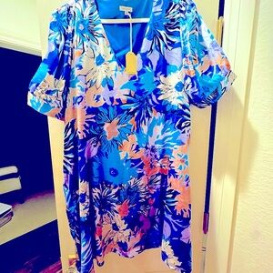 Pretty silky floral dress